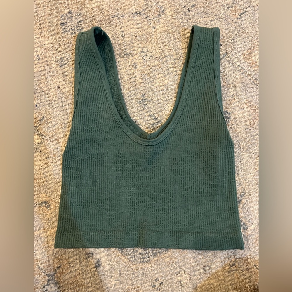 Green crop top ribbed Small